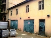 İcarəyə verilir 4 otaqlı 421 m2 obyekt Badamdar