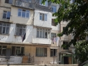 İcarəyə verilir 2 otaqlı 41 m2 köhnə tikili Zərifə Əliyeva adına park