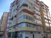 Satılır 1 otaqlı 60 m2 yeni tikili İnşaatçılar m.