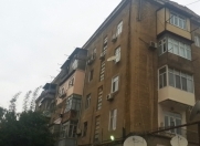 Satılır 2 otaqlı 60 m2 köhnə tikili Hüseyn Cavid parkı