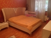 Satılır 3 otaqlı 72 m2 köhnə tikili 7 mkr