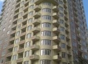 İcarəyə verilir 7 otaqlı 300 m2 ofis Tibb Universiteti