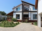 Satılır 5 otaqlı 250 m2 həyət evi Şüvəlan