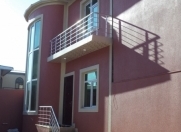 Satılır 4 otaqlı 200 m2 həyət evi Xırdalan