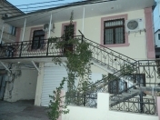 İcarəyə verilir 7 otaqlı 300 m2 ofis Gənclik m.