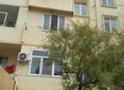 Satılır 2 otaqlı 50 m2 köhnə tikili 3 mkr