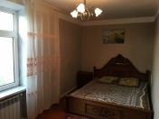 İcarəyə verilir 2 otaqlı 50 m2 köhnə tikili Space TV