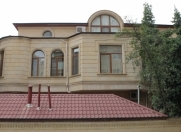 Satılır 7 otaqlı 8 m2 həyət evi Gənclik m.