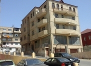 Satılır 3 otaqlı 200 m2 yeni tikili 7 mkr