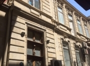 İcarəyə verilir 2 otaqlı 57 m2 köhnə tikili İçəri Şəhər