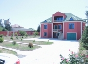 Satılır 8 otaqlı 480 m2 həyət evi Qala