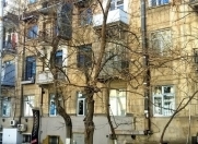 Satılır 1 otaqlı 38 m2 köhnə tikili Rəssamlıq Akademiyası