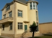 İcarəyə verilir 4 otaqlı 600 m2 həyət evi Şüvəlan