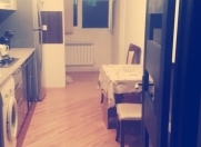 Satılır 3 otaqlı 62 m2 köhnə tikili 3 mkr