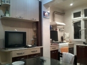 Satılır 5 otaqlı 220 m2 köhnə tikili 7 mkr