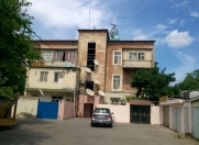 Satılır 3 otaqlı 63 m2 köhnə tikili 9 mkr