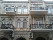 İcarəyə verilir 2 otaqlı 70 m2 köhnə tikili Molokan bağı