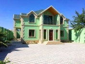 Satılır 5 otaqlı 450 m2 bağ evi Mərdəkan