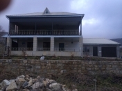 Satılır 4 otaqlı 120 m2 bağ evi Şamaxı