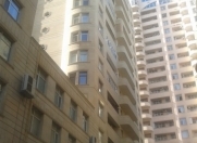 Satılır 2 otaqlı 110 m2 yeni tikili Azərbaycan Dillər Universiteti