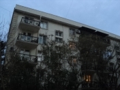 Satılır 3 otaqlı 75 m2 köhnə tikili Space TV