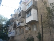 Satılır 3 otaqlı 75 m2 köhnə tikili Bakı Dövlət Universiteti