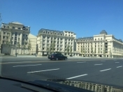 Satılır 3 otaqlı 124 m2 yeni tikili Azneft meydanı