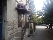 İcarəyə verilir 2 otaqlı 60 m2 obyekt Hüseyn Cavid parkı