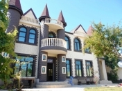 Satılır 6 otaqlı 230 m2 bağ evi Koroğlu m.