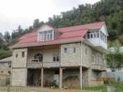 Satılır 6 otaqlı 120 m2 həyət evi Lerik