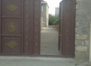 Satılır 8 otaqlı 200 m2 həyət evi Pirşağı