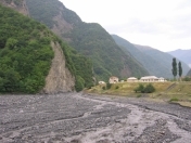 Satılır 6 sot torpaq Qax