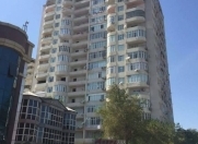 Satılır 3 otaqlı 80 m2 yeni tikili Zərifə Əliyeva adına park