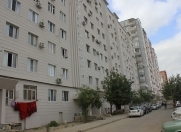 Satılır 3 otaqlı 80 m2 köhnə tikili Hüseyn Cavid parkı