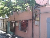 Satılır 5 otaqlı 160 m2 həyət evi Gənclik m.