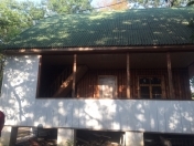 Satılır 8 otaqlı 4000 m2 obyekt İsmayıllı