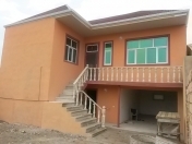 Satılır 5 otaqlı 200 m2 həyət evi Xırdalan