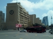 Satılır 3 otaqlı 100 m2 köhnə tikili Space TV