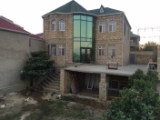 Satılır 4 otaqlı 500 m2 həyət evi Space TV