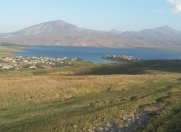 Satılır 3 otaqlı 103 m2 yeni tikili 7 mkr