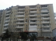 Satılır 3 otaqlı 90 m2 köhnə tikili Space TV