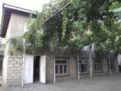 Satılır 7 otaqlı 250 m2 həyət evi Salyan