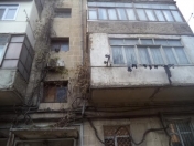 İcarəyə verilir 1 otaqlı 31 m2 köhnə tikili İnşaatçılar m.