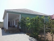 Satılır 5 otaqlı 600 m2 həyət evi Şüvəlan Park ticarət mərkəzi