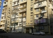 Satılır 4 otaqlı 100 m2 köhnə tikili Ukrayna dairəsi