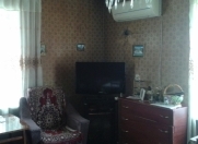 Satılır 2 otaqlı 51 m2 köhnə tikili Qələbə dairəsi