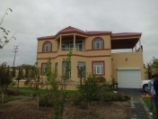 Satılır 8 otaqlı 240 m2 həyət evi Pirşağı