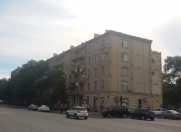 Satılır 2 otaqlı 60 m2 köhnə tikili Space TV