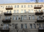 İcarəyə verilir 2 otaqlı 50 m2 köhnə tikili Səməd Vurğun parkı