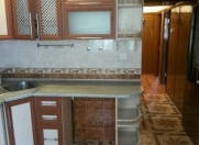 Satılır 4 otaqlı 100 m2 köhnə tikili Ayna Sultanova heykəli